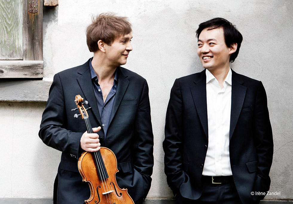 10 | NILS MÖNKEMEYER / WILLIAM YOUN